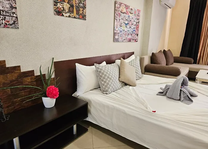 Paralax Hotel