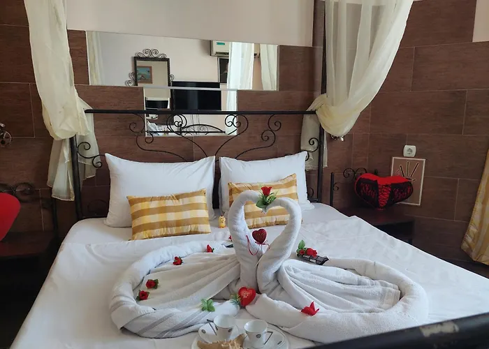 Paralax Hotel