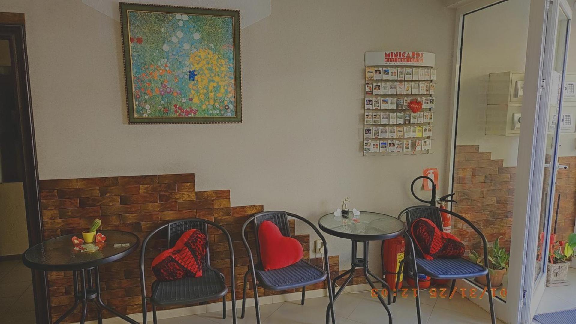 Hotel Paralax 2*