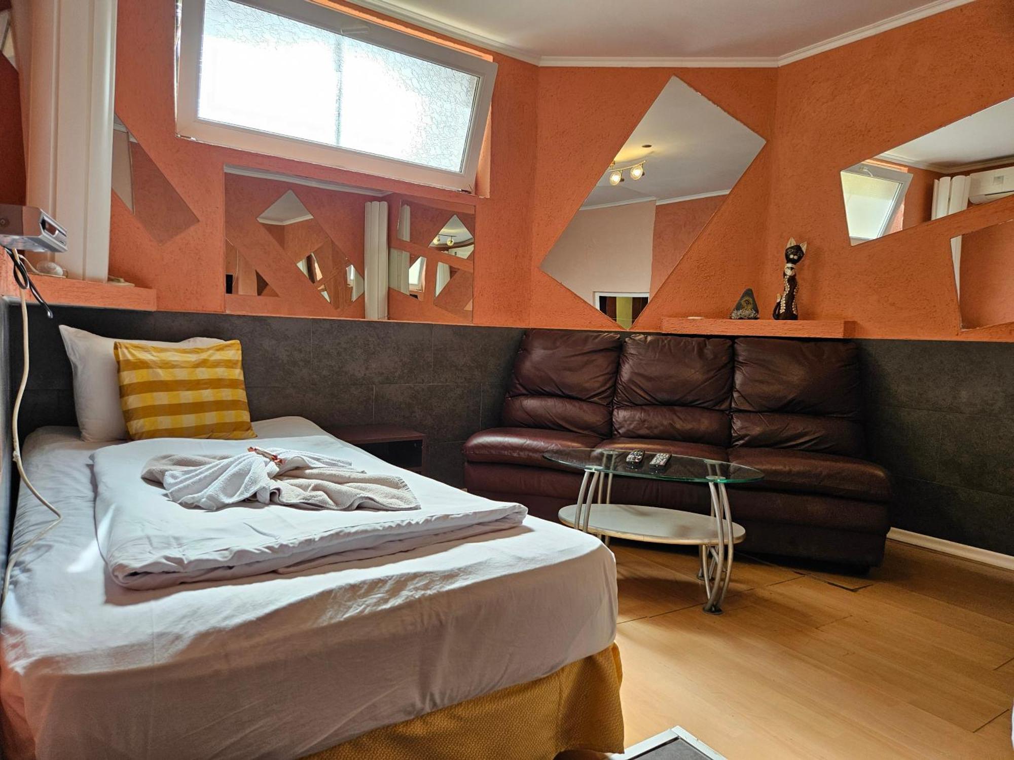 Paralax Hotel Varna