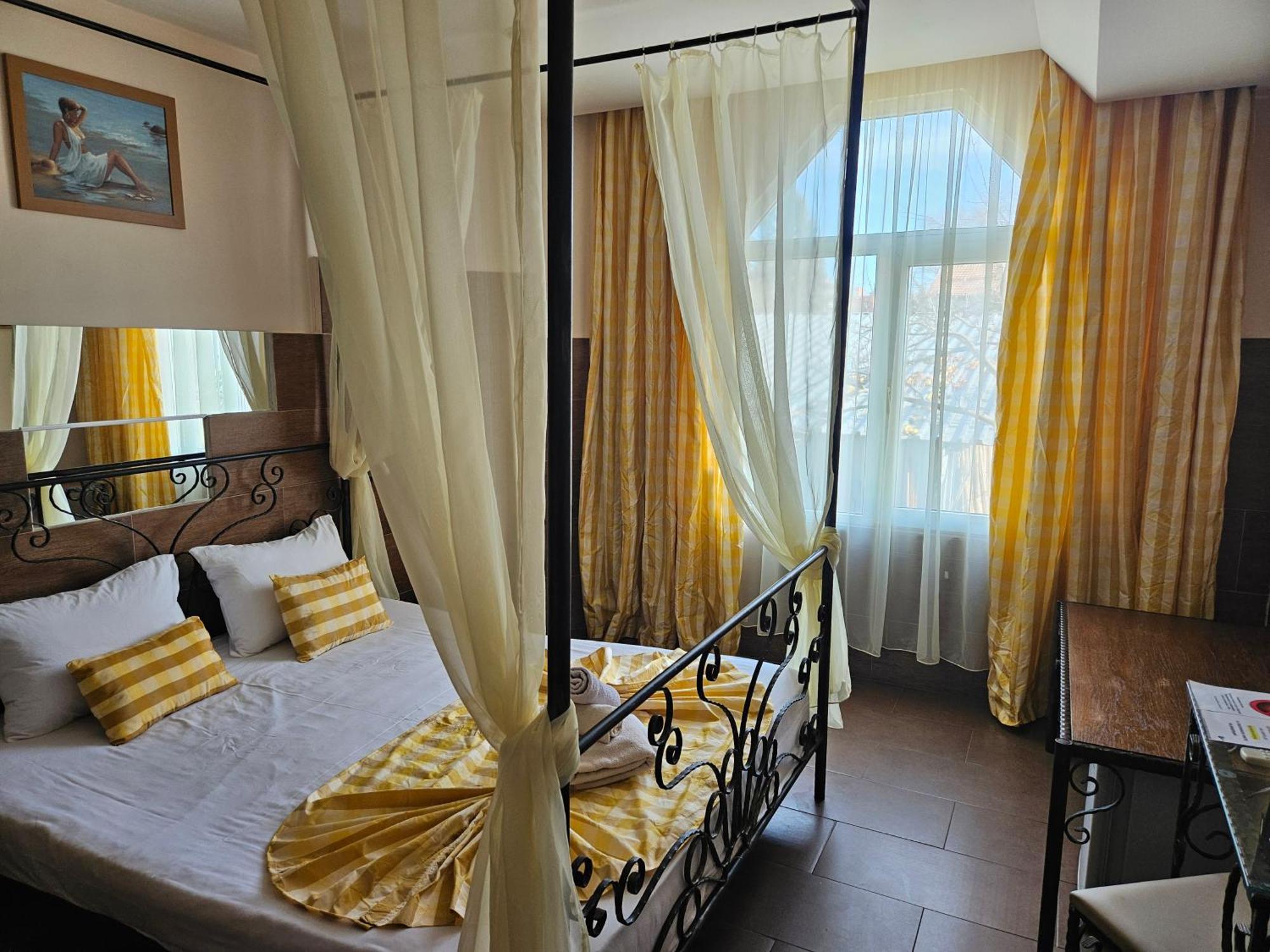 Hotel Paralax